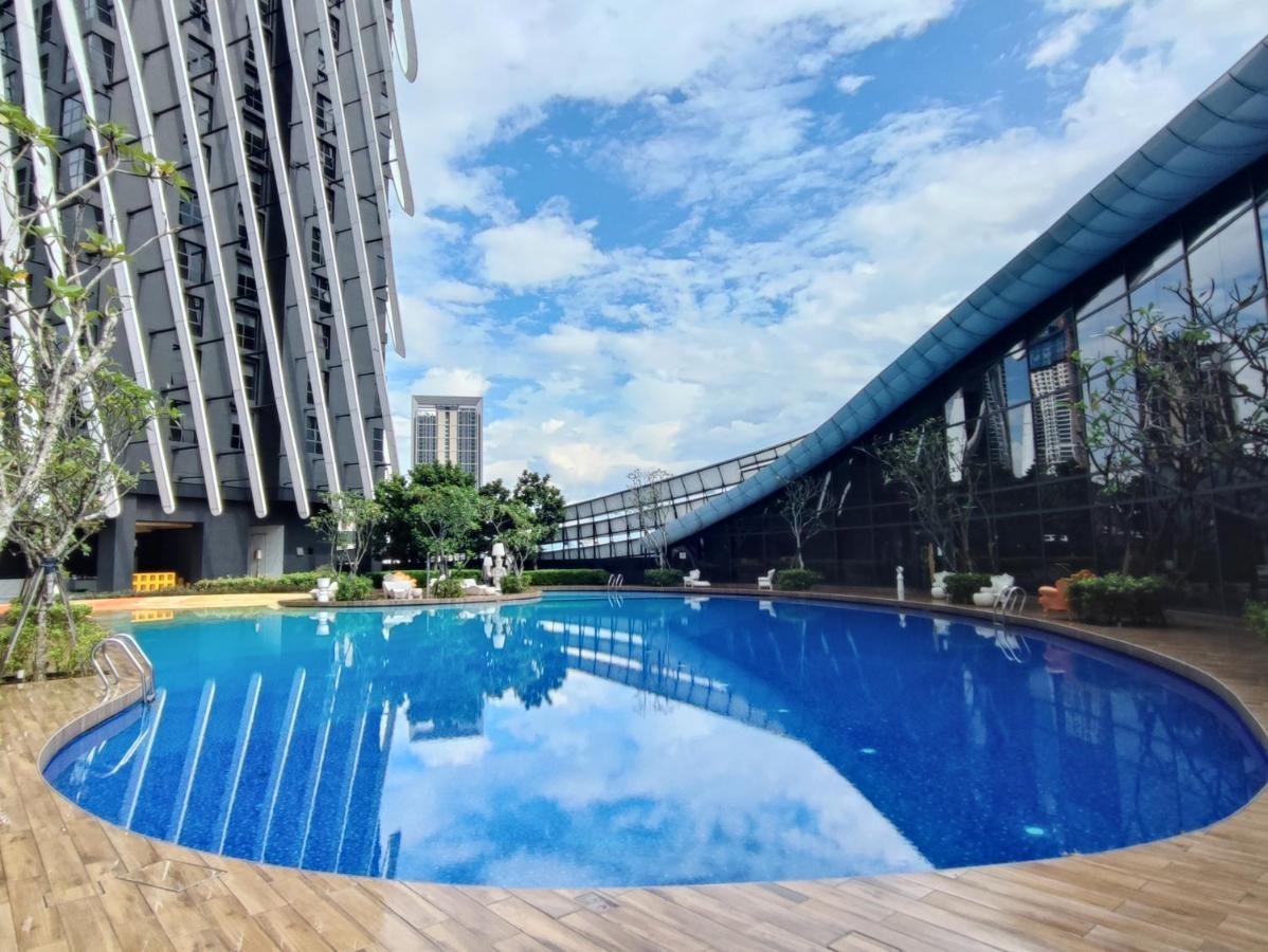 Arte Mont Kiara Host By Host Corner Suites Kuala Lumpur Esterno foto